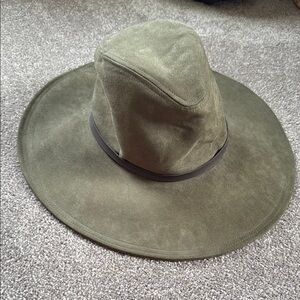 Zara Green Felt Wide-Brim Hat